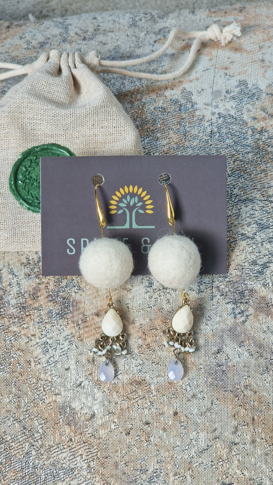 Cream Raindrops Dangling Earrings